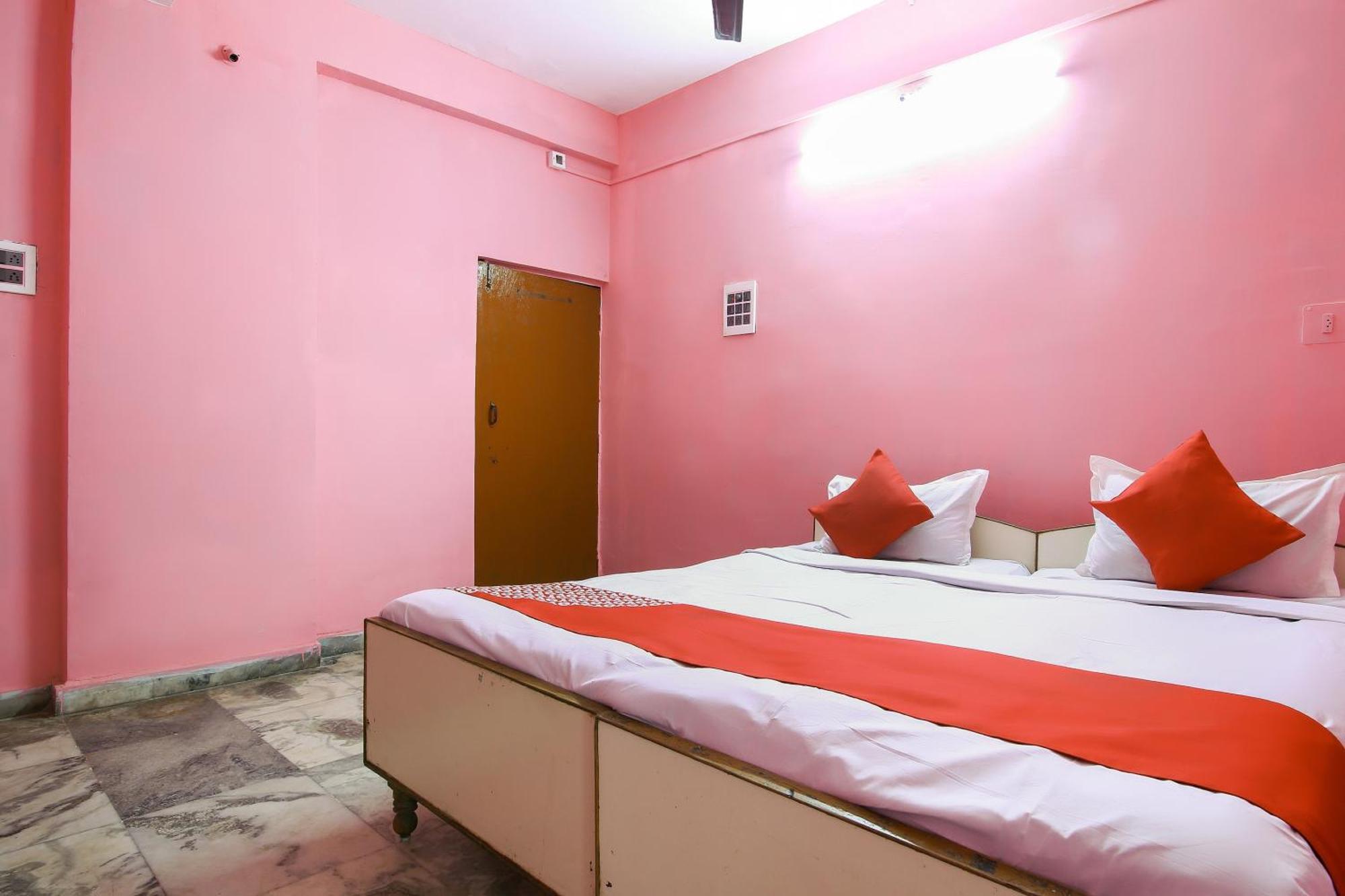 Collection O Nit More Adityapur Formerly Hotel Subheksha Jamshedpur Exterior photo